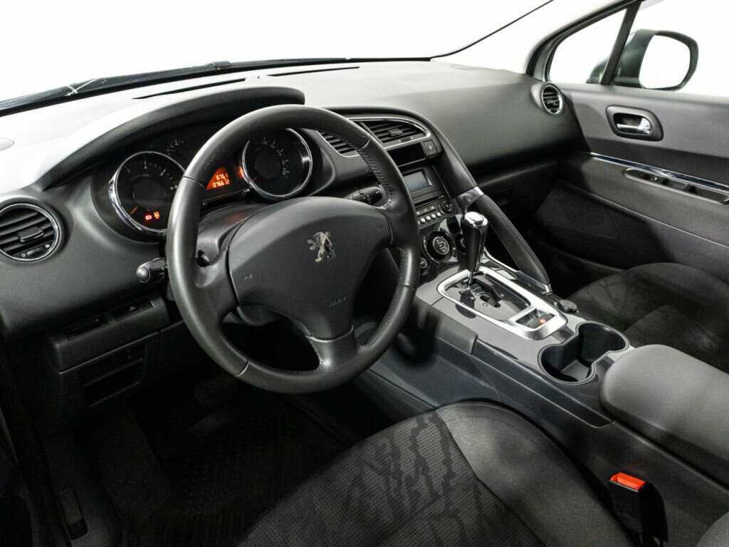 Б/У Пежо 3008 2012 года. Фото: #10