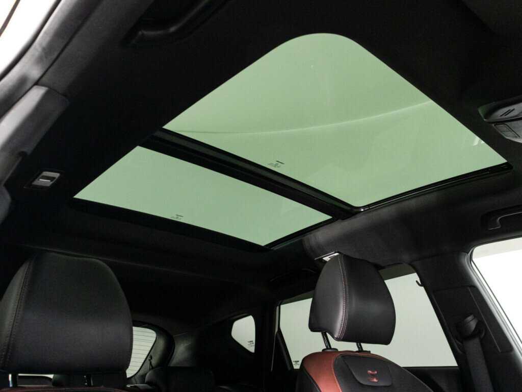 Б/У Джили Кулрэй 2021 года. Фото: #17