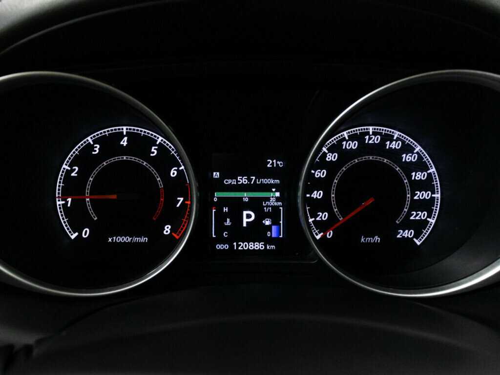 Б/У Митсубиши АС-Икс 2012 года. Фото: #11