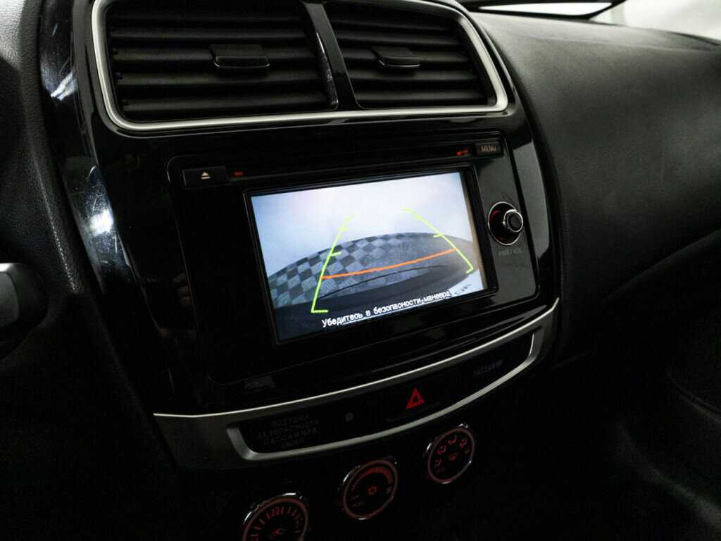 Б/У Митсубиши АС-Икс 2014 года. Фото: #14