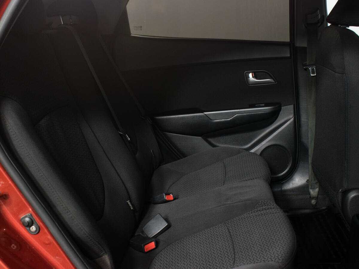 Б/У Киа Рио 2012 года. Фото: #12