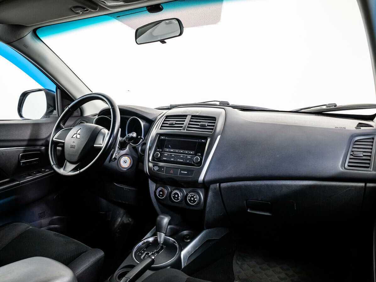 Б/У Митсубиши АС-Икс 2012 года. Фото: #8