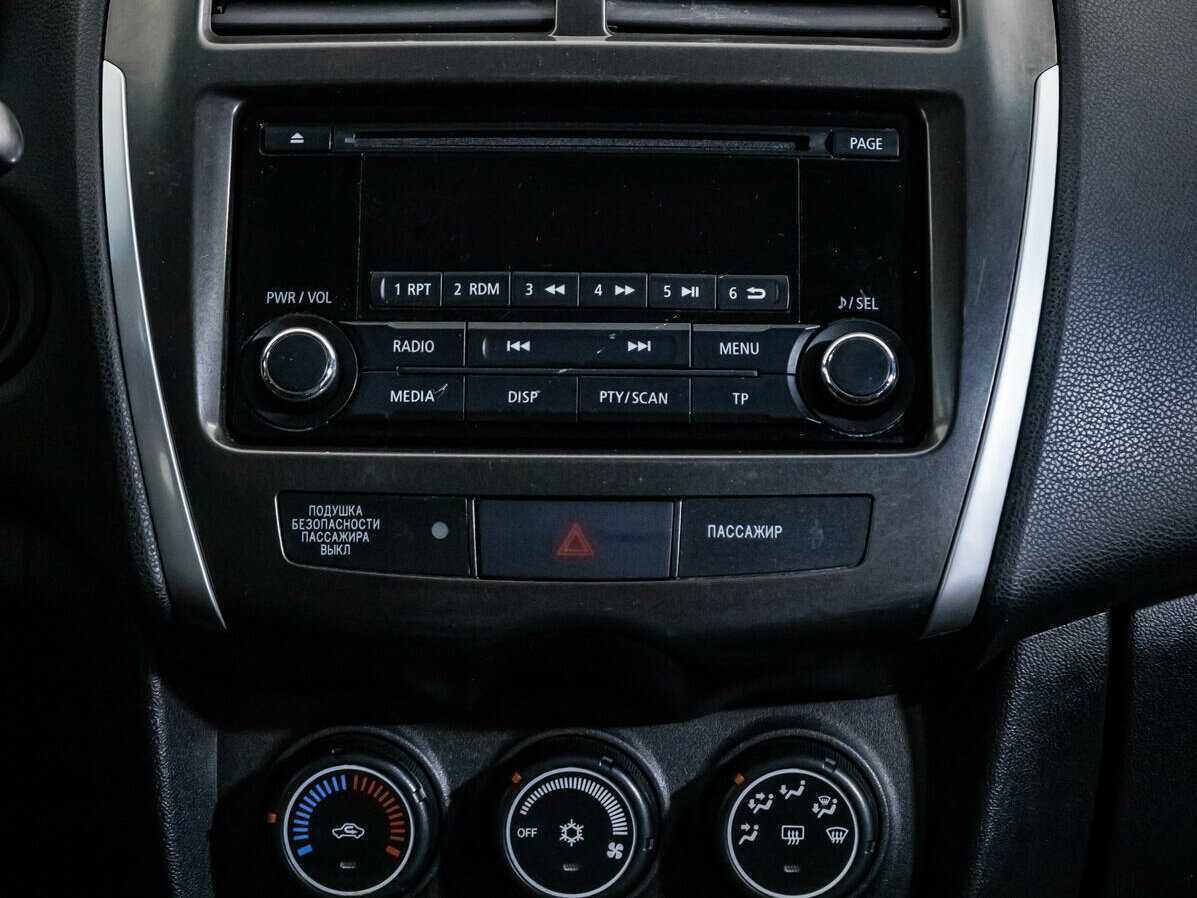 Б/У Митсубиши АС-Икс 2012 года. Фото: #13