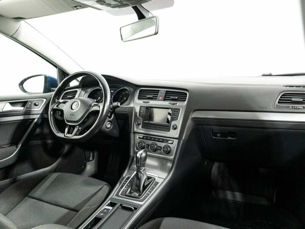 Б/У Фольксваген Гольф 2013 года. Фото: #8