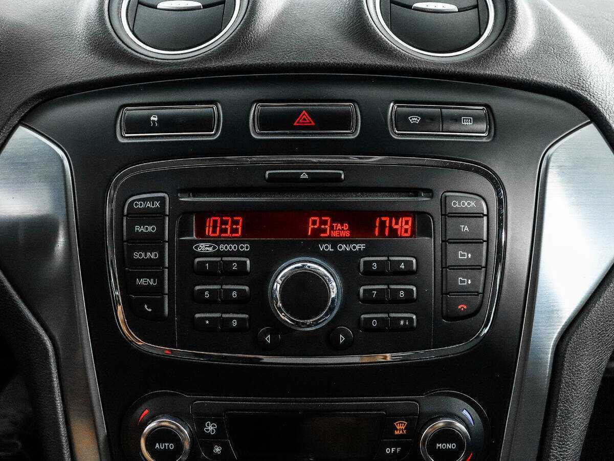 Б/У Форд Мондео 2012 года. Фото: #13