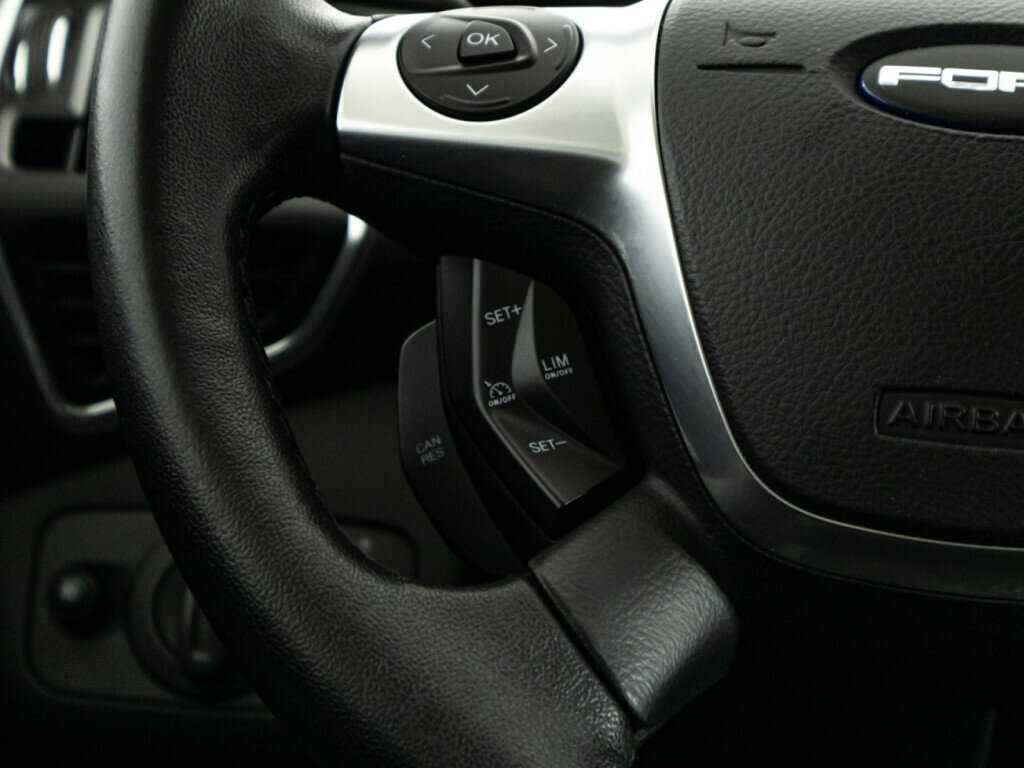 Б/У Форд Куга 2014 года. Фото: #18