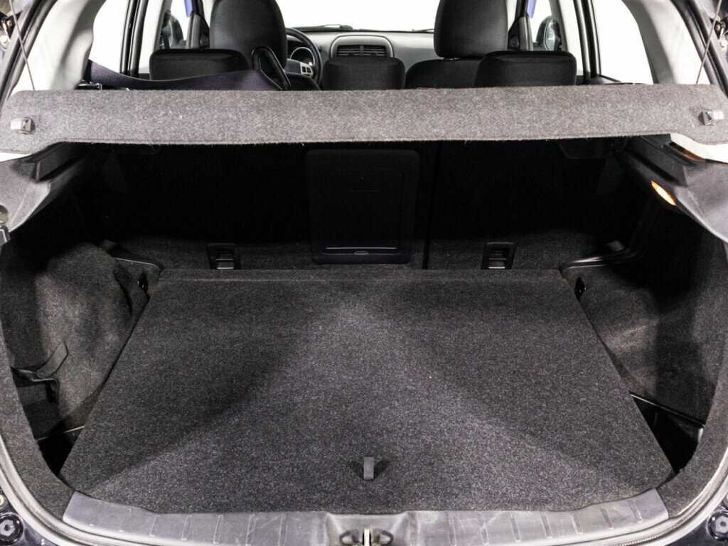 Б/У Митсубиши АС-Икс 2012 года. Фото: #13