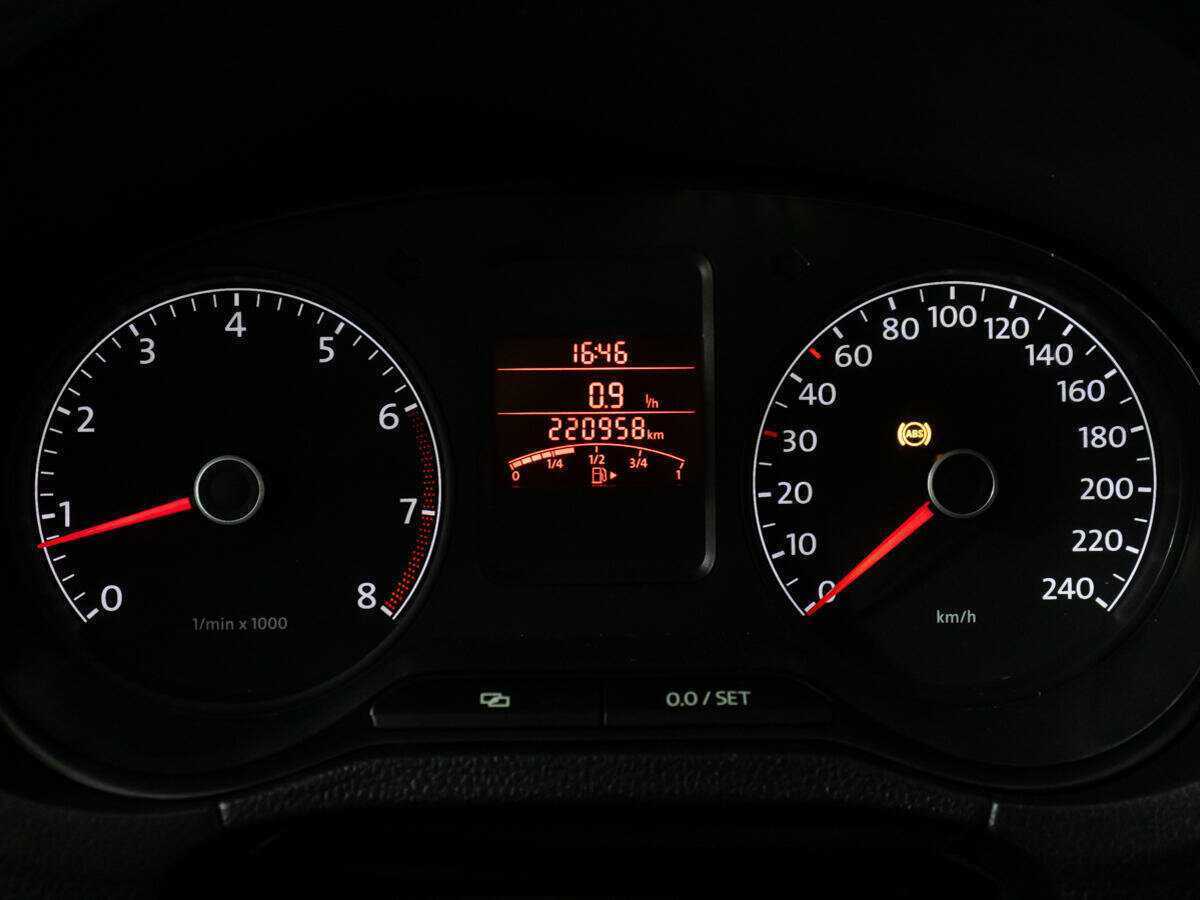 Б/У Фольксваген Поло 2013 года. Фото: #11