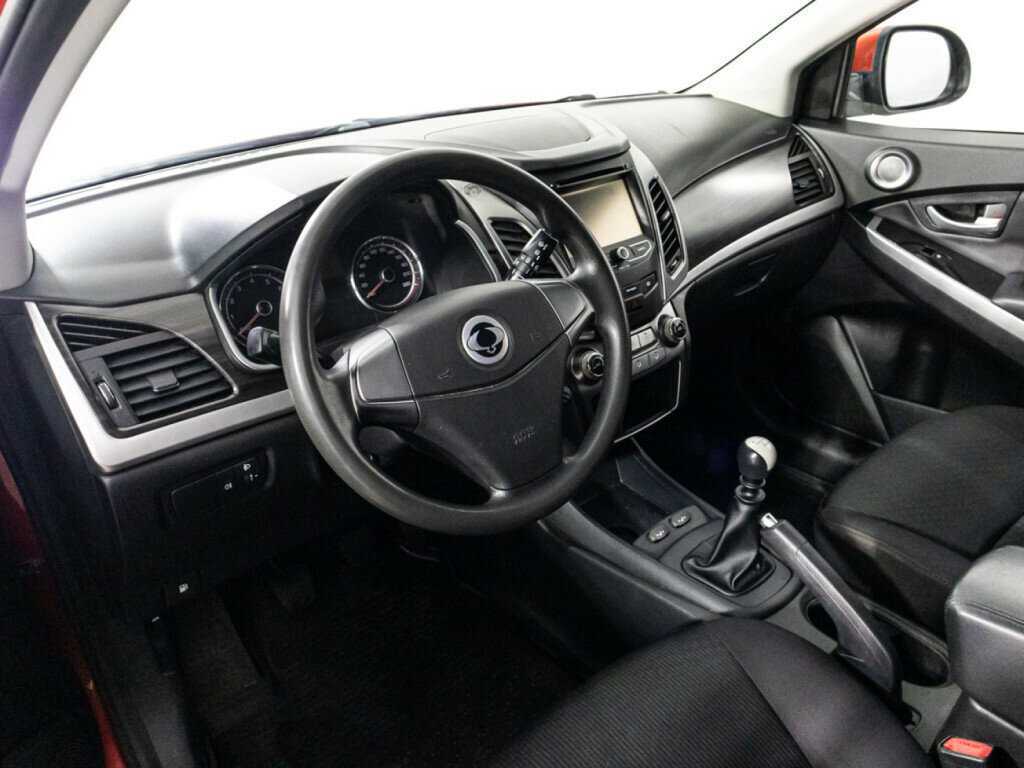 Б/У Сан-Ён Актион 2014 года. Фото: #10