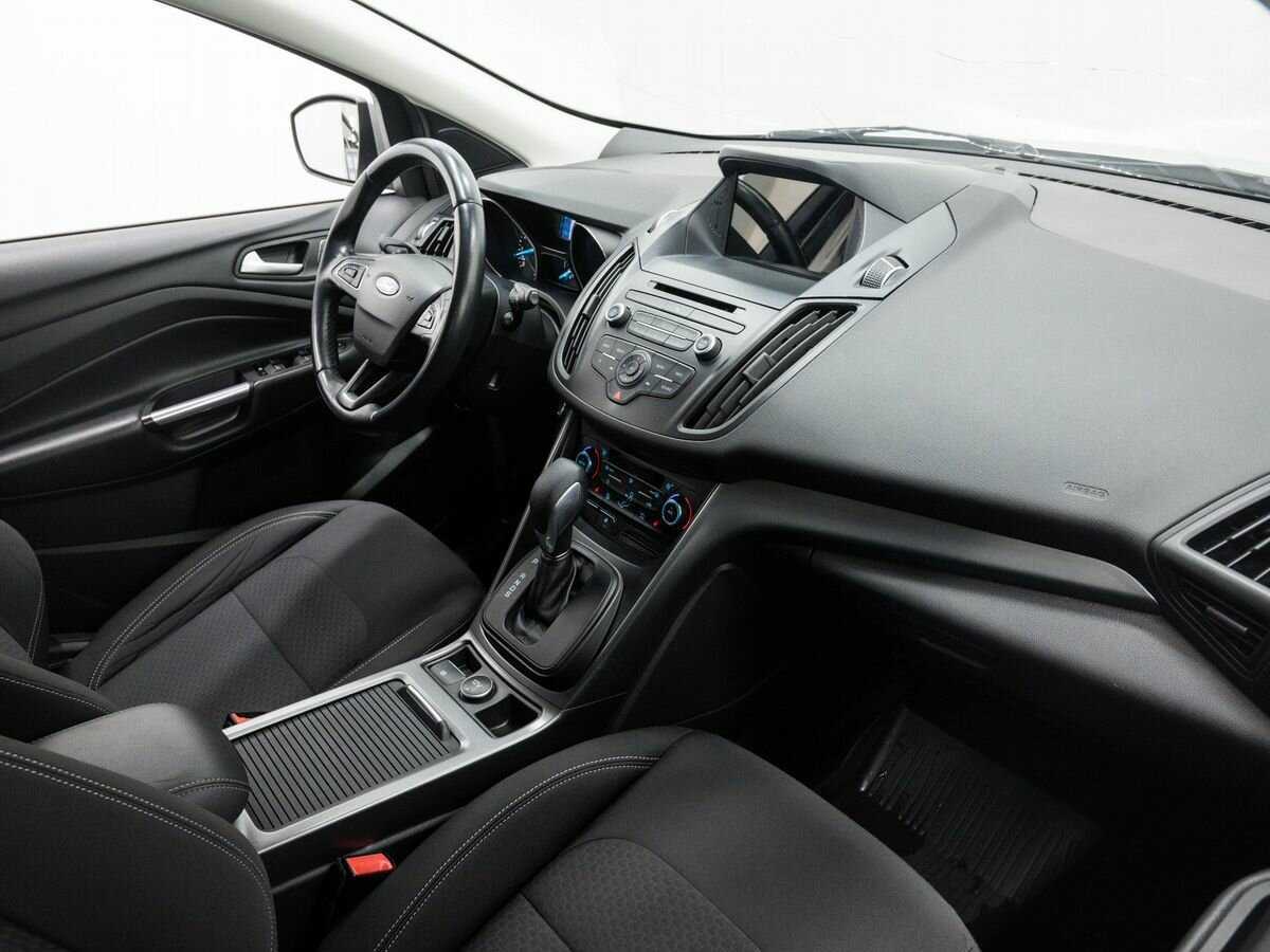 Б/У Форд Куга 2019 года. Фото: #6