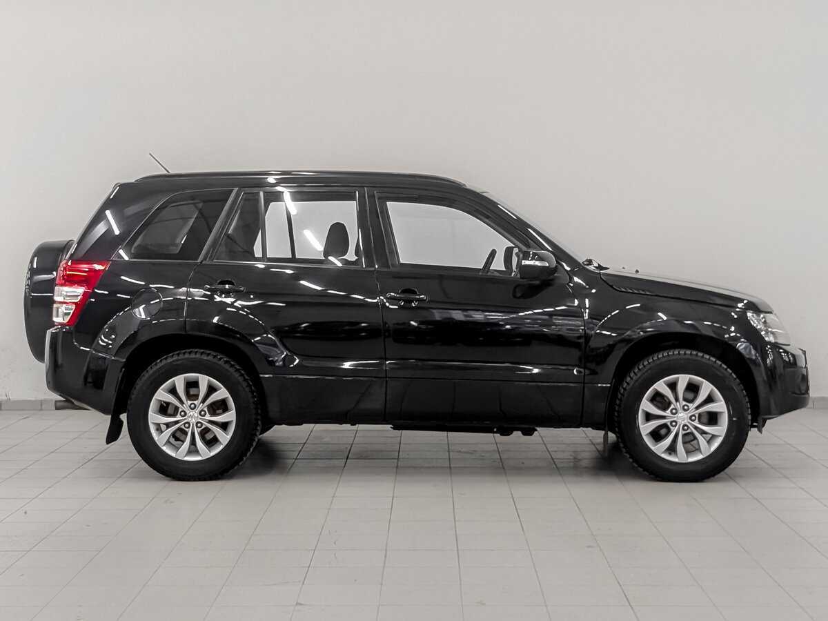 Б/У Сузуки Гранд Витара 2012 года. Фото: #3