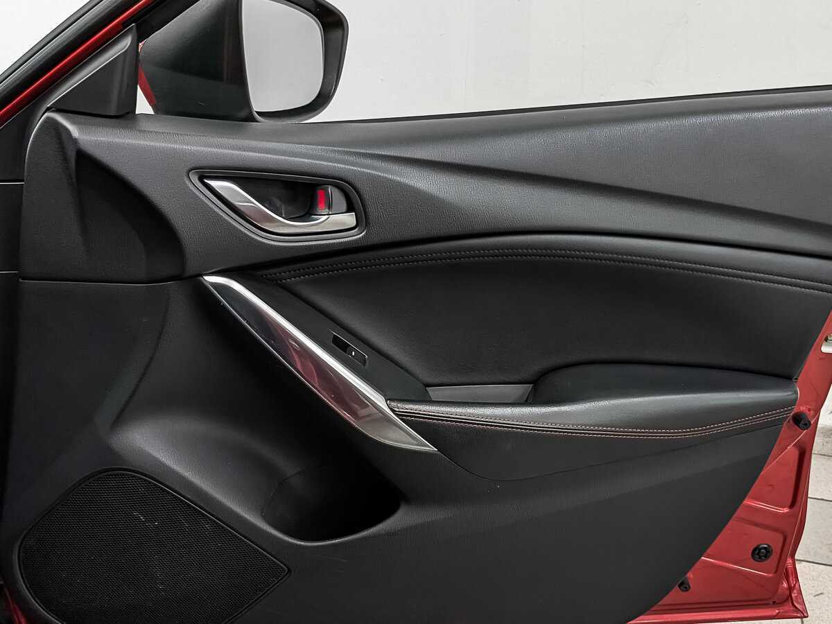 Б/У Мазда 6 2013 года. Фото: #22