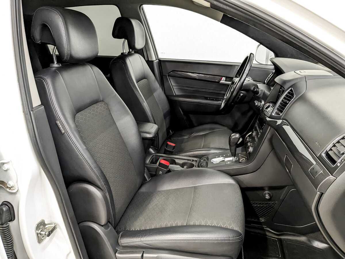 Б/У Шевроле Каптива 2013 года. Фото: #11