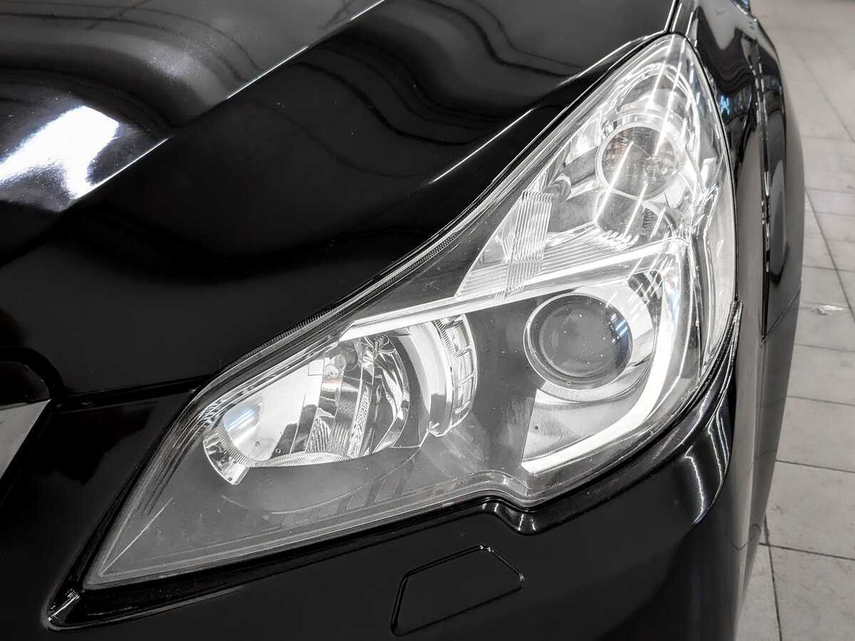 Б/У Субару Аутбэк 2013 года. Фото: #16