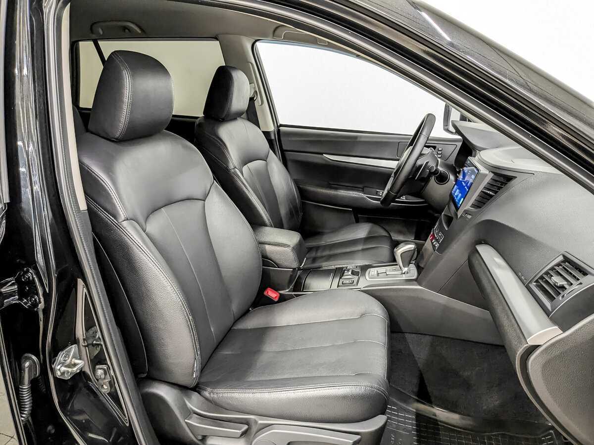 Б/У Субару Аутбэк 2013 года. Фото: #20