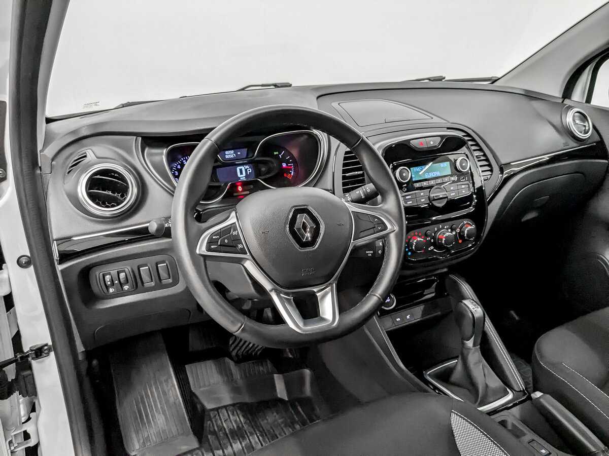 Б/У Рено Каптюр 2021 года. Фото: #15