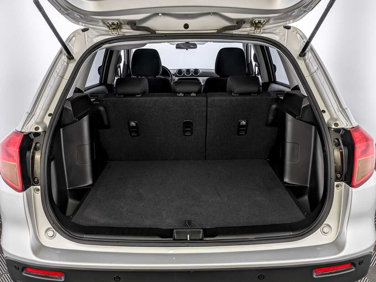 Б/У Сузуки Витара 2016 года. Фото: #9