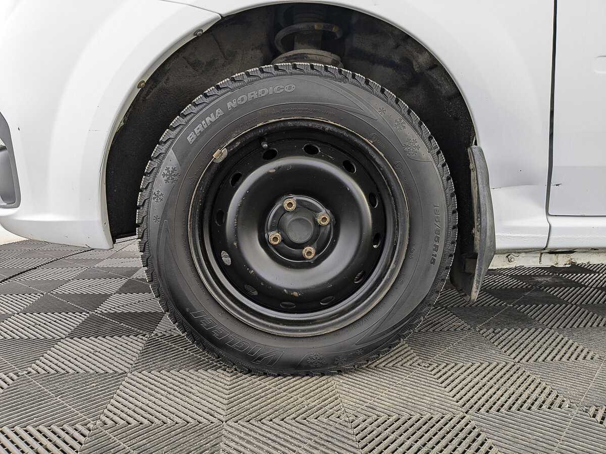 Б/У Лада (ВАЗ) Ларгус 2021 года. Фото: #11