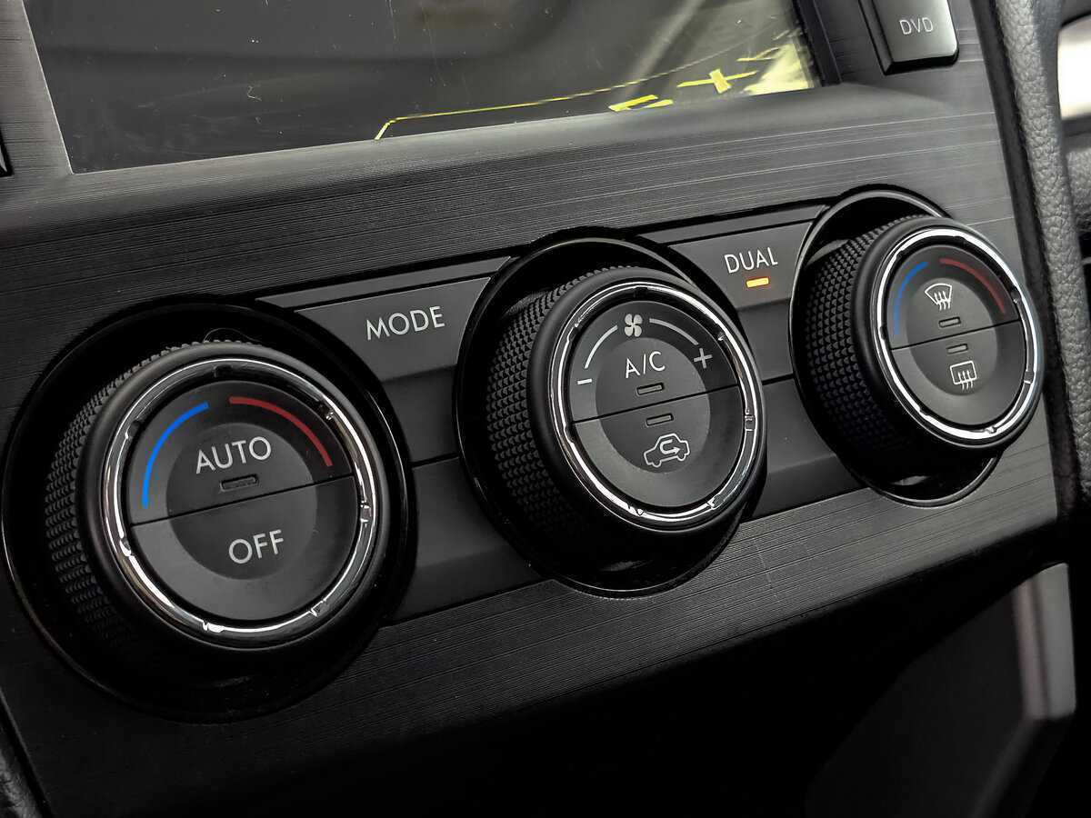 Б/У Субару Форестер 2014 года. Фото: #24