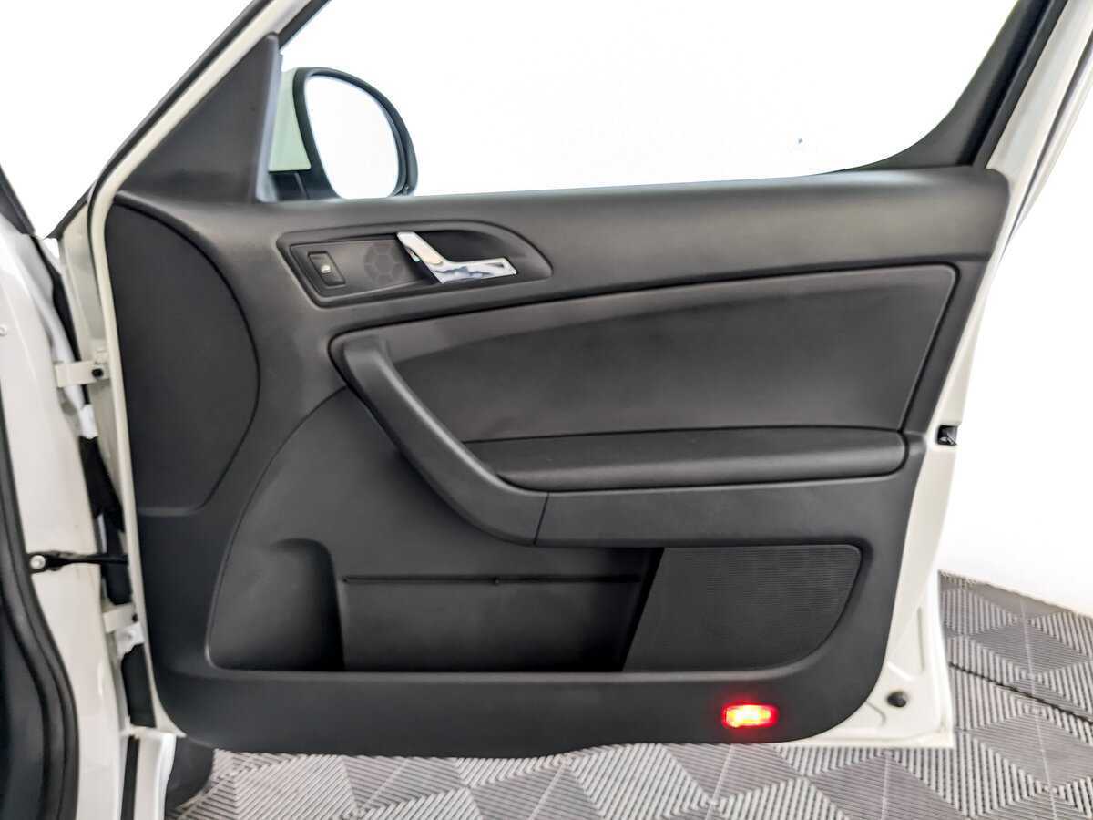 Б/У Шкода Йети 2016 года. Фото: #22