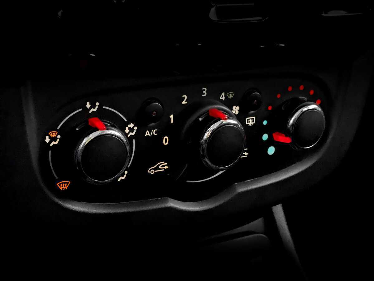 Б/У Рено Дастер 2019 года. Фото: #24