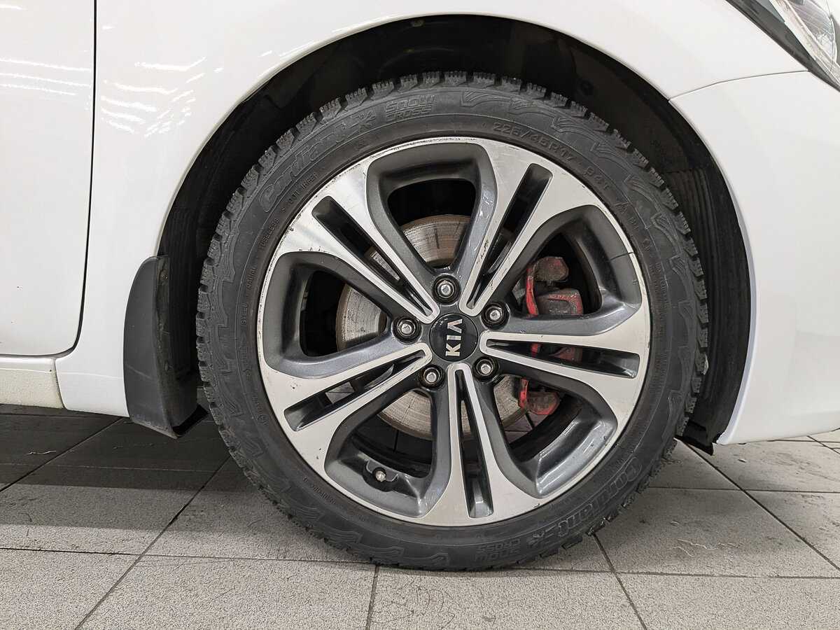 Б/У Киа Сид 2017 года. Фото: #11