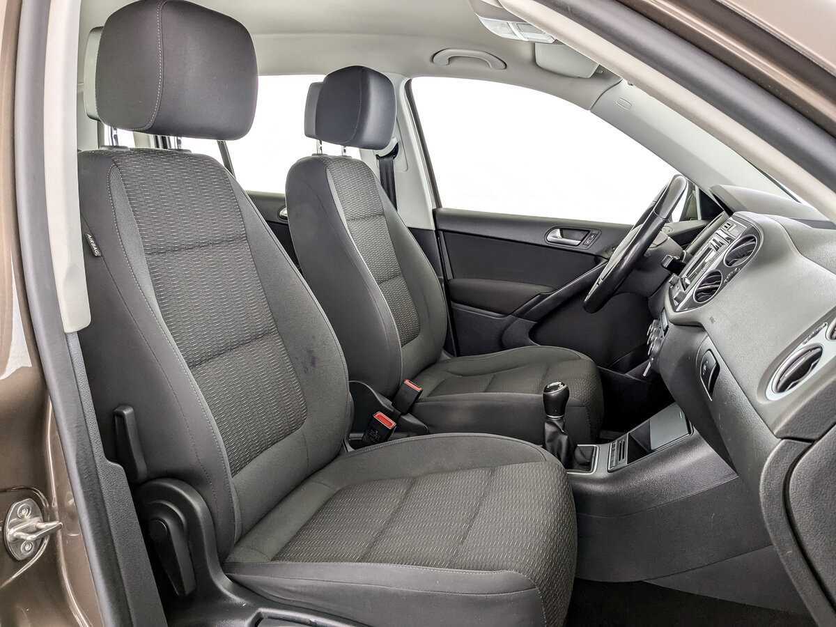 Б/У Фольксваген Тигуан 2016 года. Фото: #22