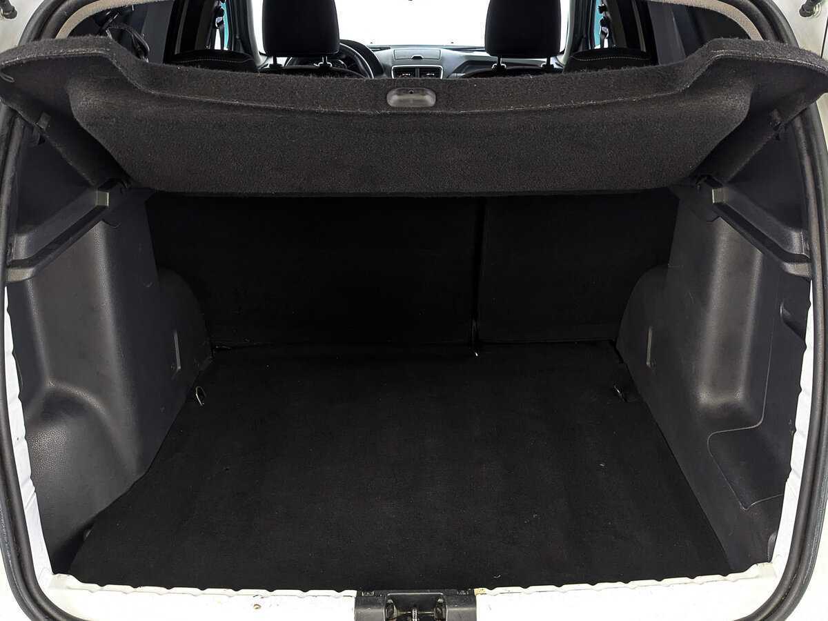 Б/У Ниссан Террано 2021 года. Фото: #9