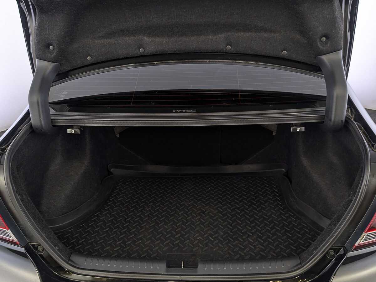 Б/У Хонда Цивик 2013 года. Фото: #9