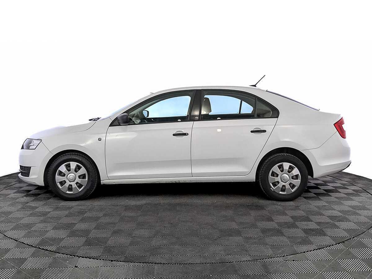 Б/У Шкода Рапид 2017 года. Фото: #7