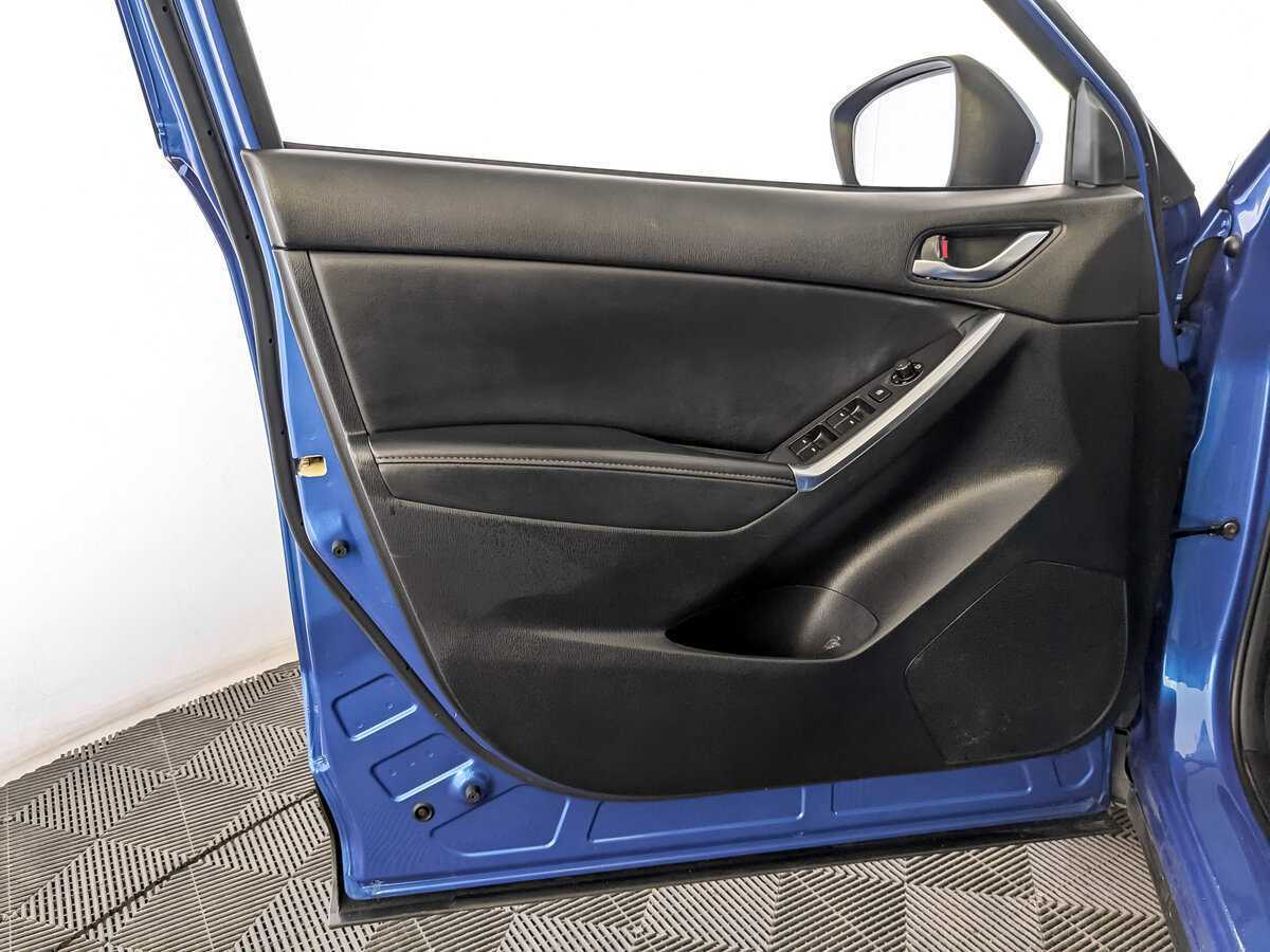 Б/У Мазда Ц-Икс-5 2012 года. Фото: #18