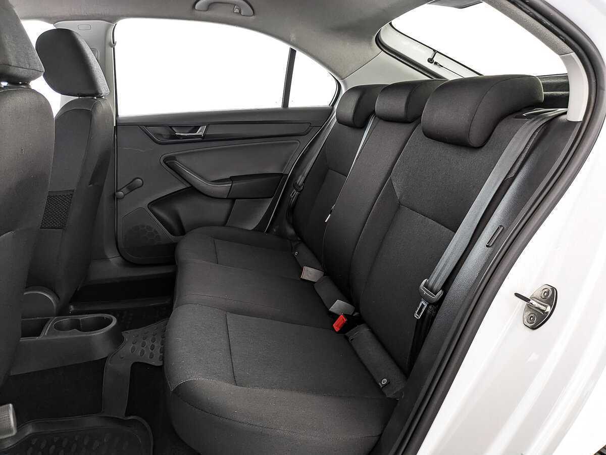 Б/У Шкода Рапид 2019 года. Фото: #17