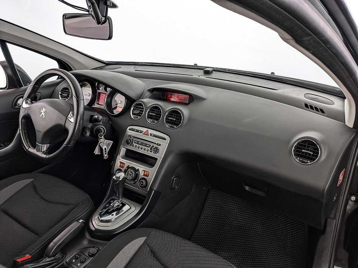 Б/У Пежо 408 2016 года. Фото: #10