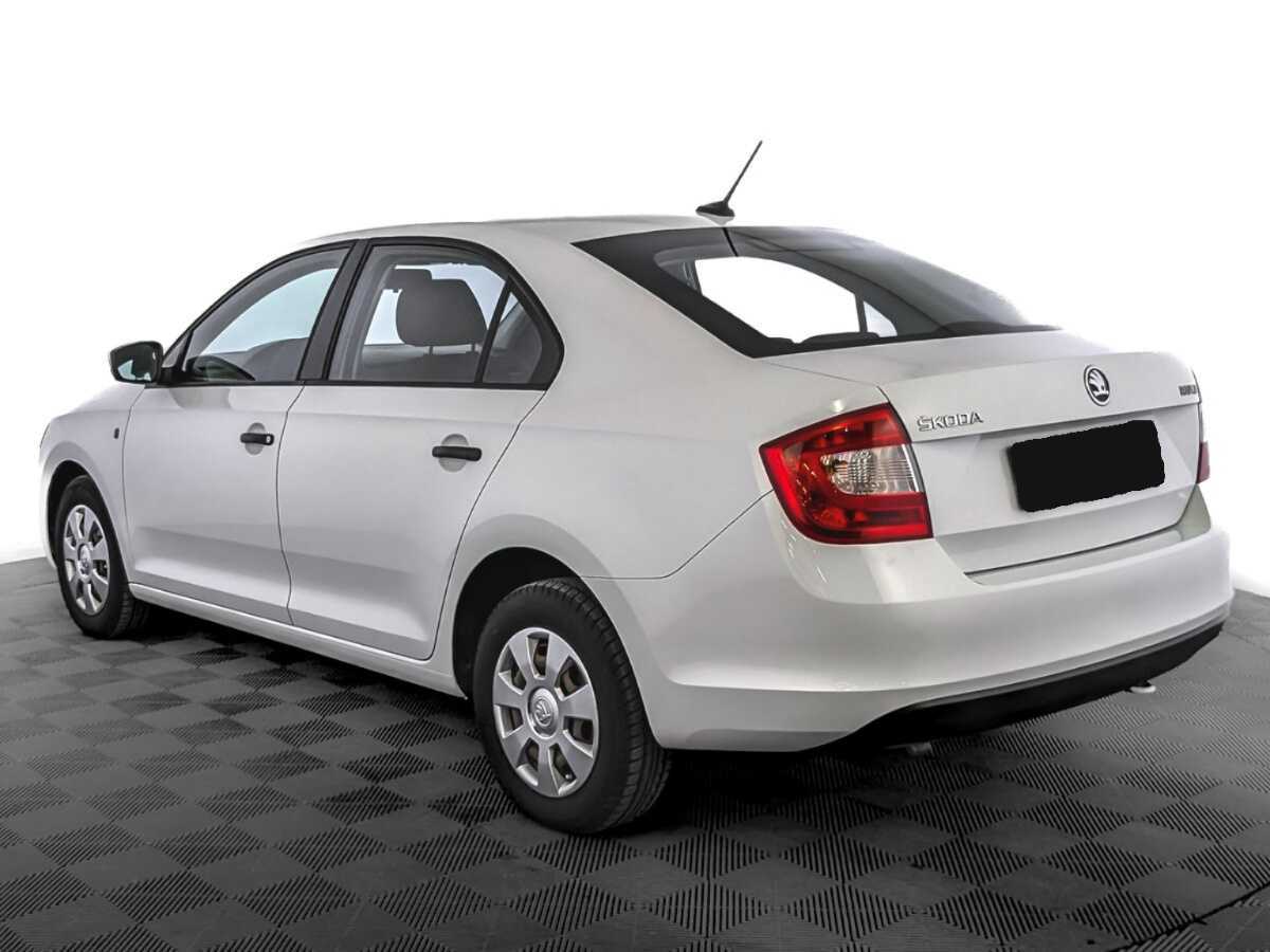 Б/У Шкода Рапид 2017 года. Фото: #6