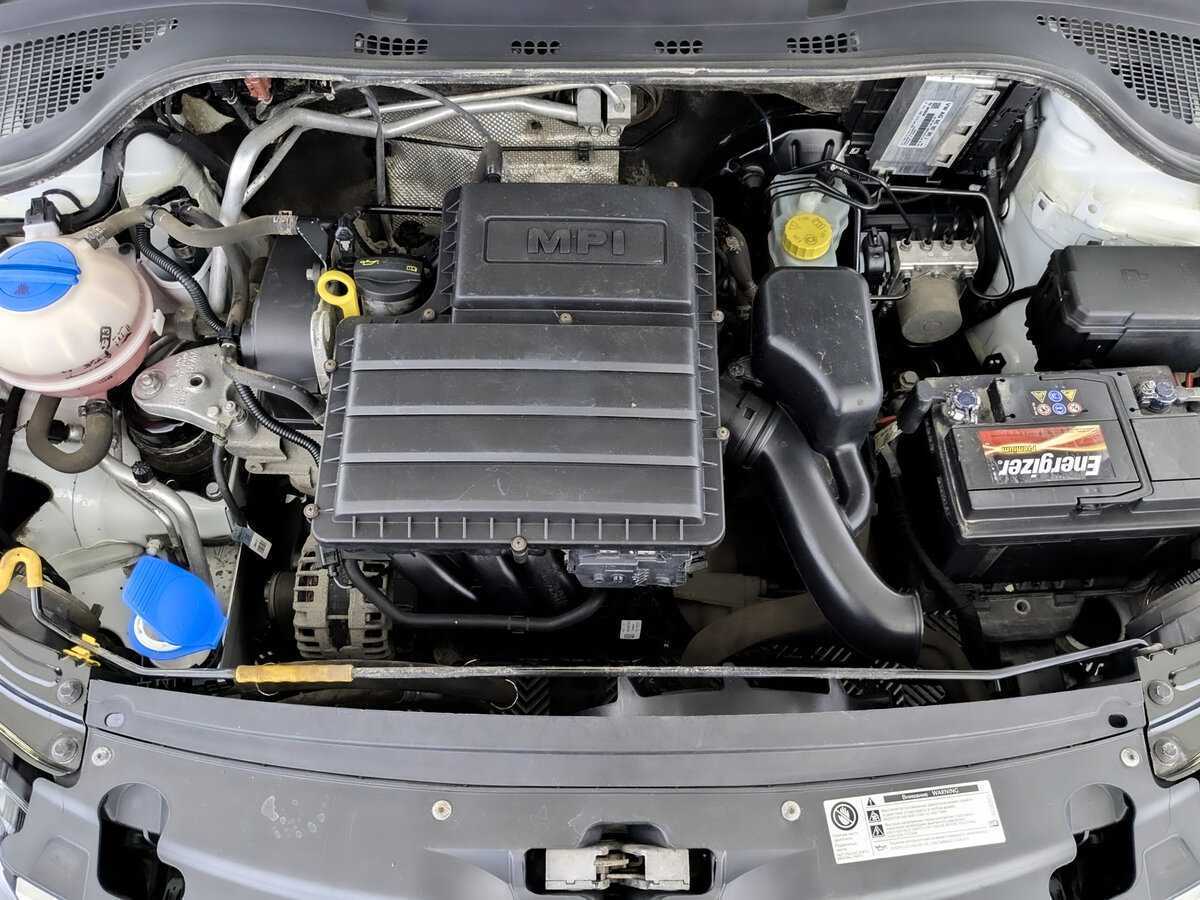 Б/У Шкода Рапид 2017 года. Фото: #8