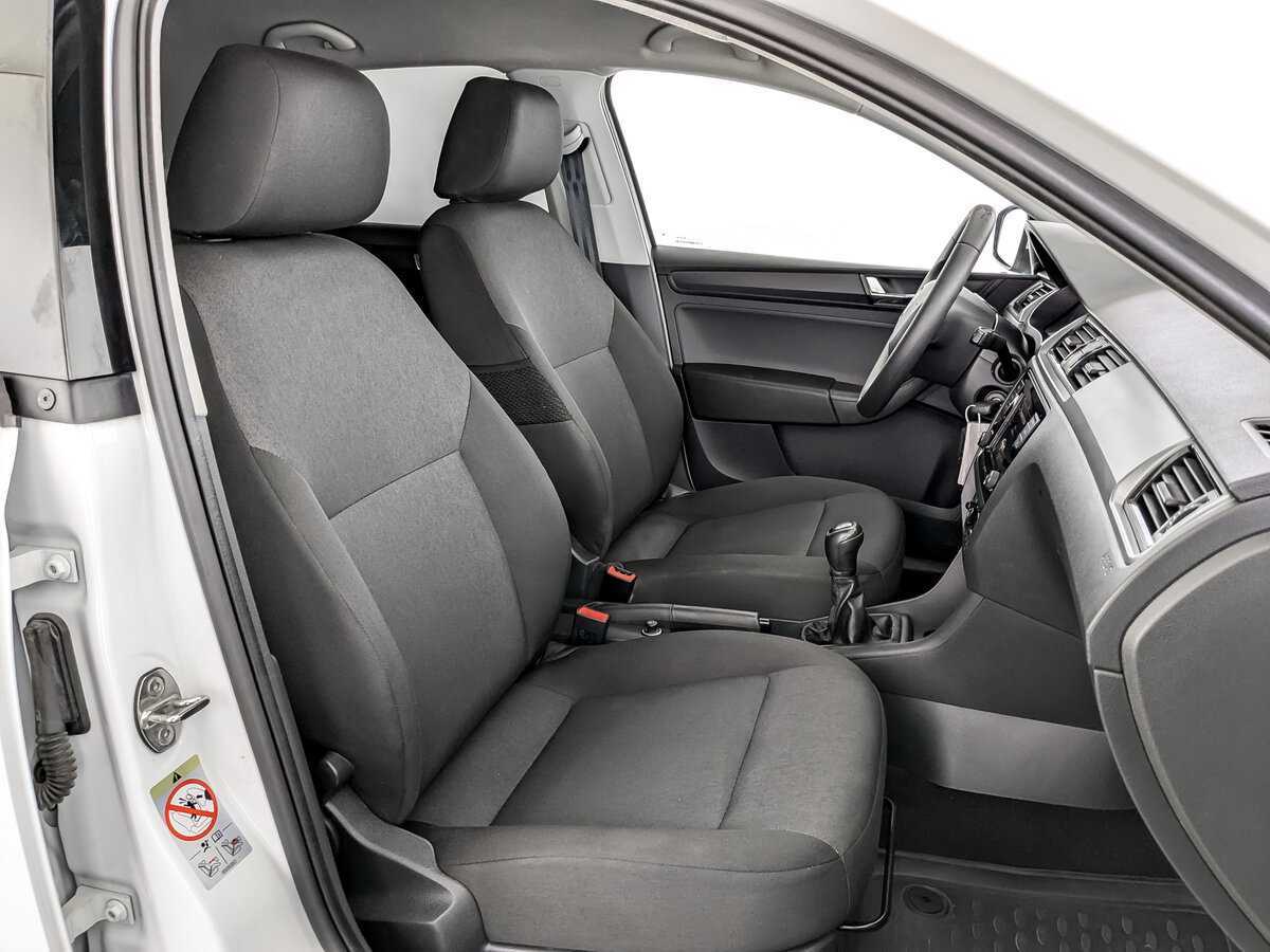 Б/У Шкода Рапид 2019 года. Фото: #21