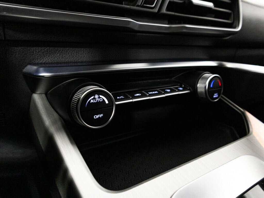 Б/У Джили Кулрэй 2021 года. Фото: #18