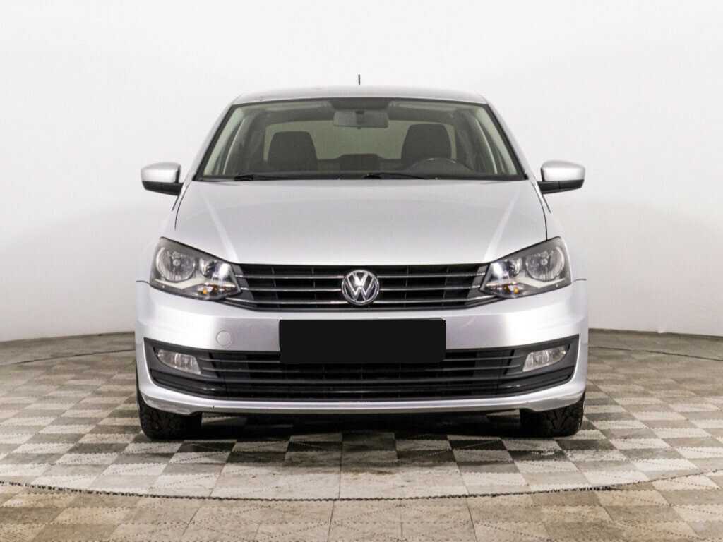 Б/У Фольксваген Поло 2016 года. Фото: #1