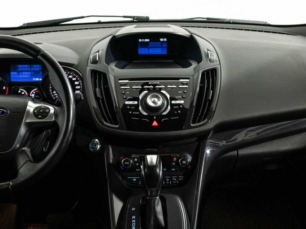 Б/У Форд Куга 2013 года. Фото: #13