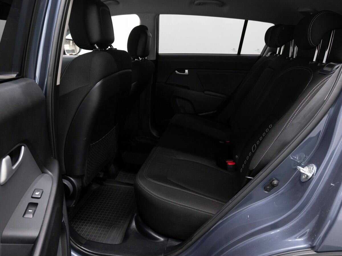 Б/У Киа Спортейдж 2015 года. Фото: #9