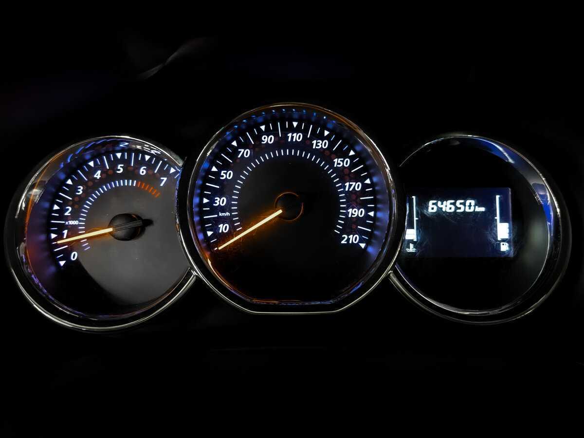 Б/У Рено Логан 2021 года. Фото: #12