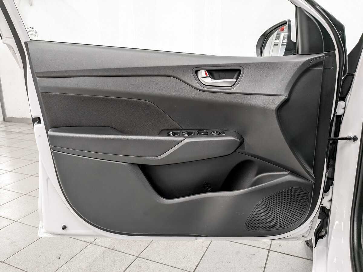 Б/У Хендай Солярис 2021 года. Фото: #16