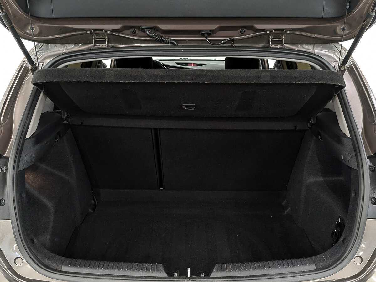 Б/У Киа Сид 2016 года. Фото: #9