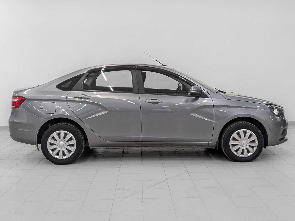 Б/У Лада (ВАЗ) Веста 2017 года. Фото: #3