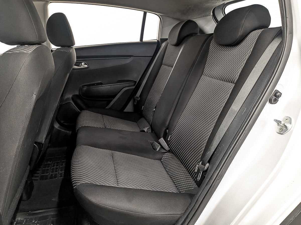 Б/У Киа Рио 2020 года. Фото: #17