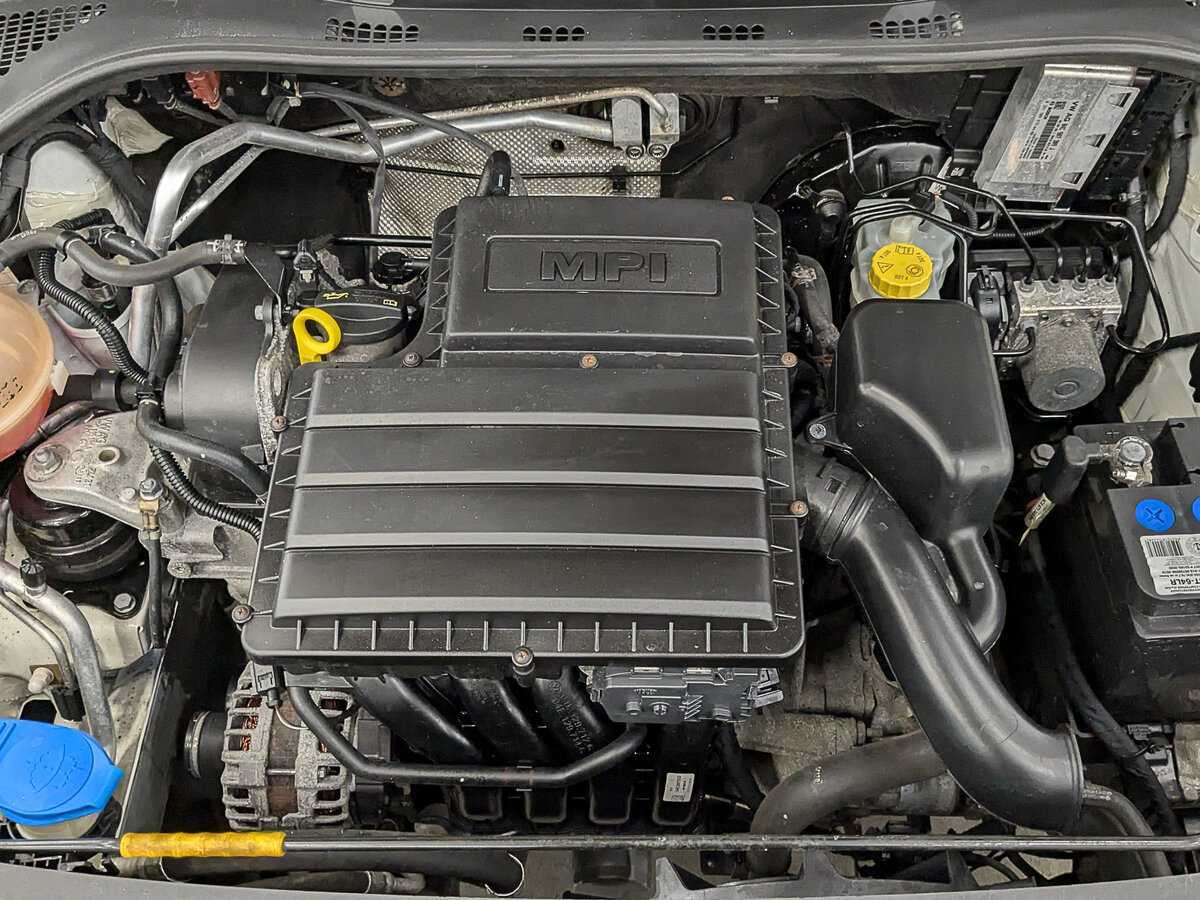 Б/У Шкода Рапид 2017 года. Фото: #8