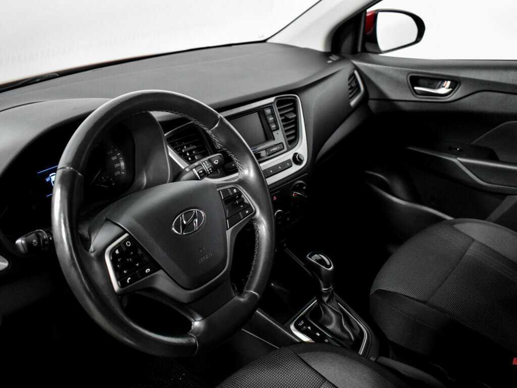 Б/У Хендай Солярис 2017 года. Фото: #8