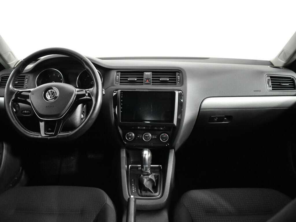 Б/У Фольксваген Джетта 2015 года. Фото: #8