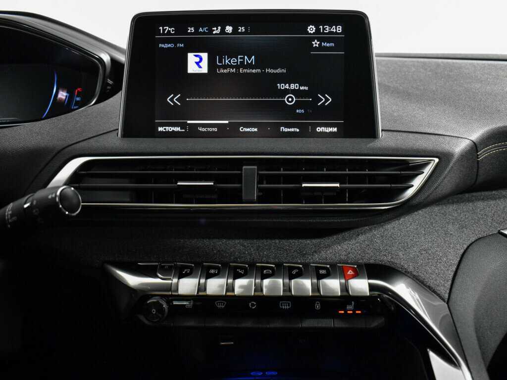 Б/У Пежо 3008 2018 года. Фото: #20