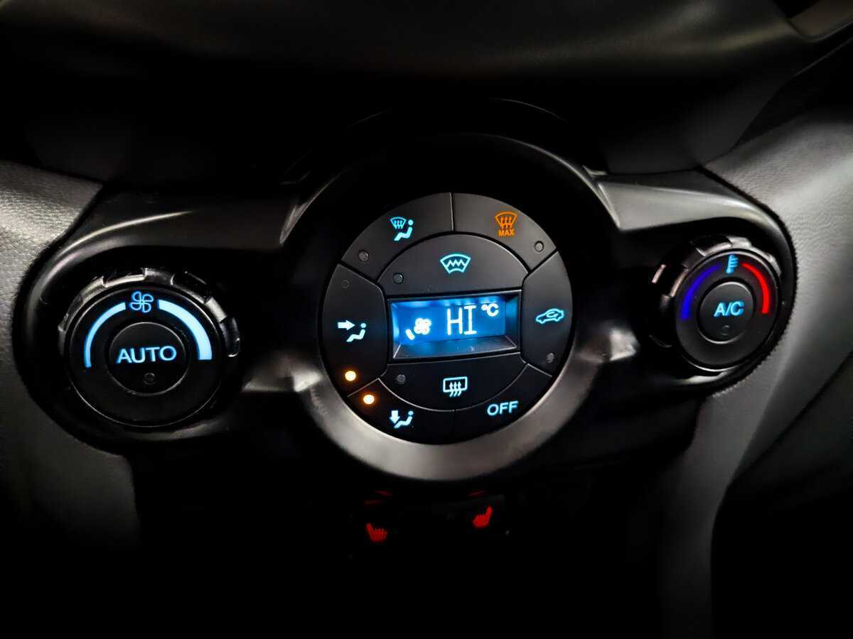 Б/У Форд ЭкоСпорт 2016 года. Фото: #22